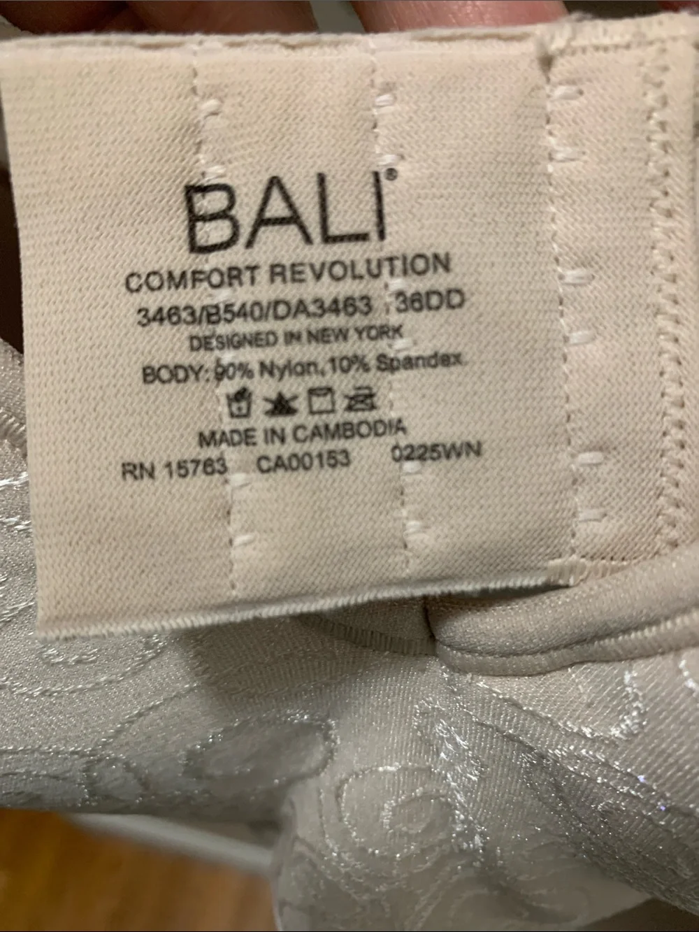 3/$15 Bali Nude Swirl Wireless T-Shirt Bra Size 36DD - Women Intimates